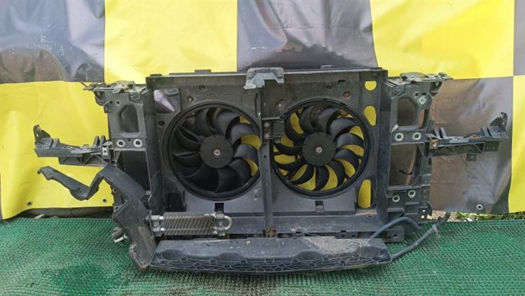 Рамка радиатора Ниссан Скайлайн в Камышине 103445