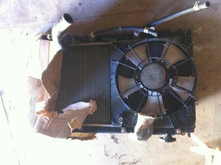 Радиатор основной Хонда Фит в Камышине 1288
