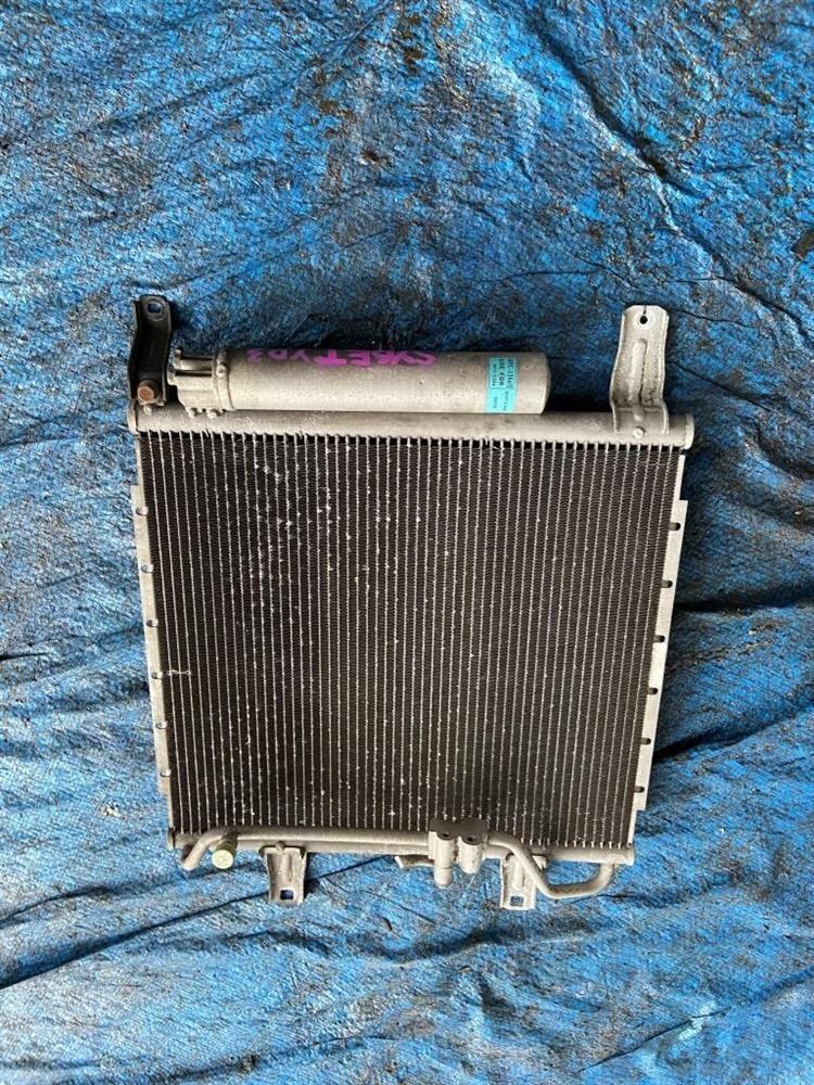 Радиатор кондиционера Ниссан Титан в Камышине 213790