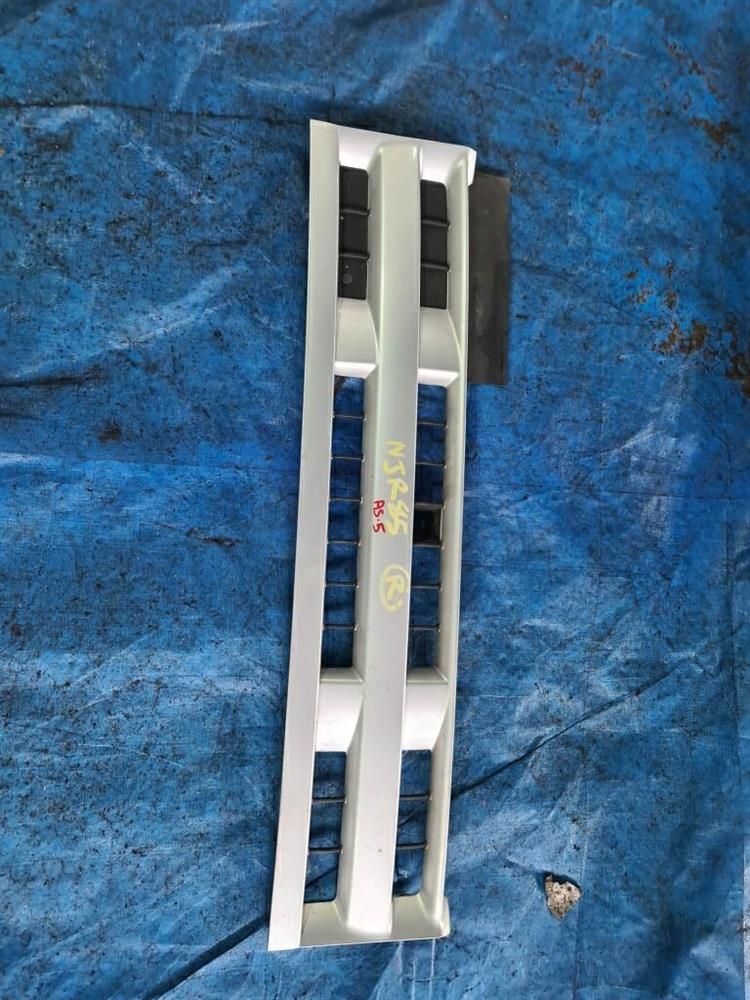 Решетка радиатора Исузу Эльф в Камышине 228299