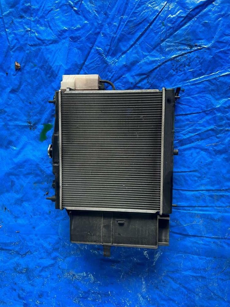 Радиатор основной Ниссан Куб в Камышине 245900