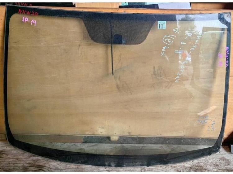 Лобовое стекло Тойота Приус в Камышине 249558
