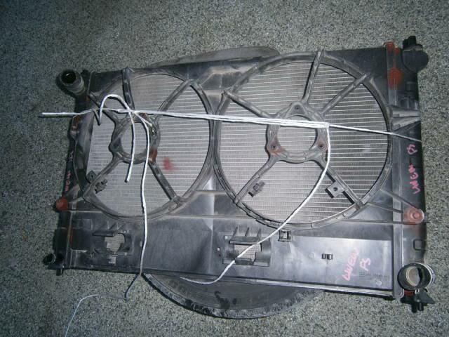 Диффузор радиатора Мазда МПВ в Камышине 31232