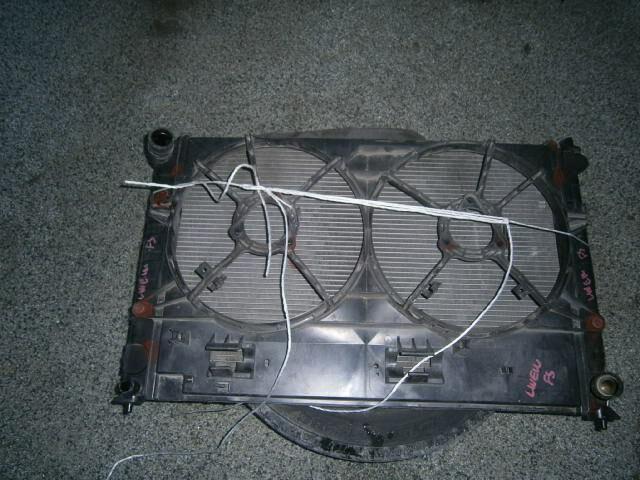 Диффузор радиатора Мазда МПВ в Камышине 31233