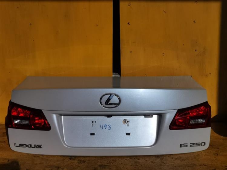 Крышка багажника Лексус ИС 250 в Камышине 36723