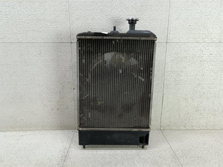 Радиатор основной Мицубиси ЕК в Камышине 450841