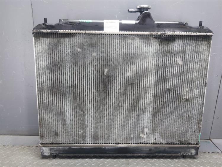 Радиатор основной Ниссан Серена в Камышине 476288