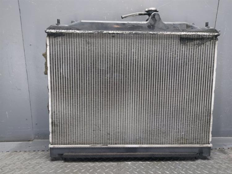 Радиатор основной Ниссан Серена в Камышине 476433