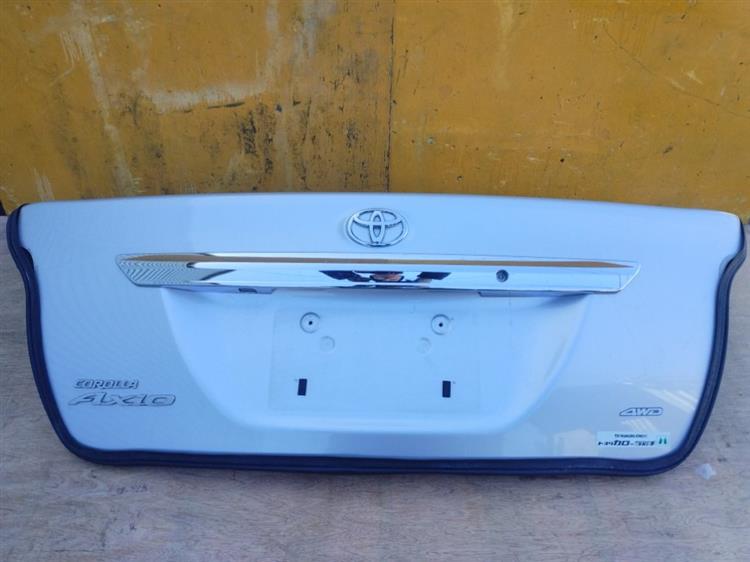 Крышка багажника Тойота Королла Аксио в Камышине 50868