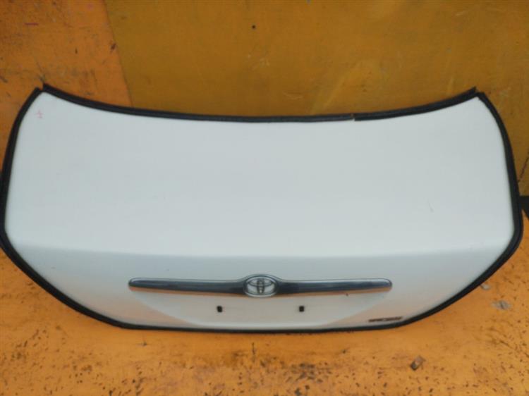 Крышка багажника Тойота Марк 2 в Камышине 555391
