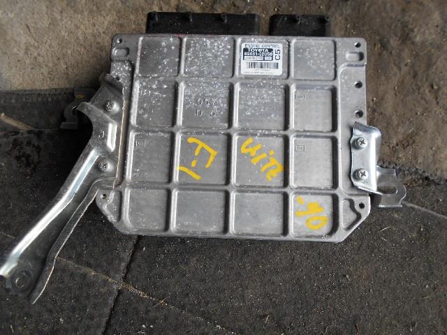 Блок управления ДВС Тойота Витц в Камышине 695662