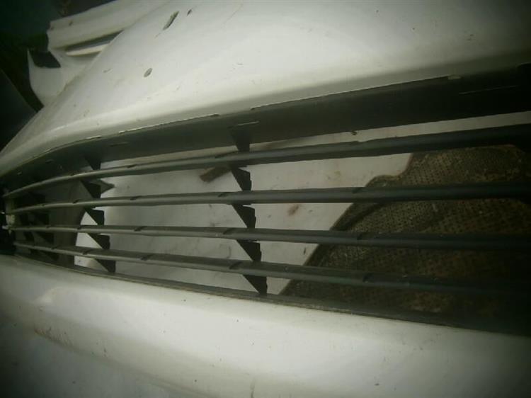 Решетка радиатора Тойота Приус в Камышине 72763