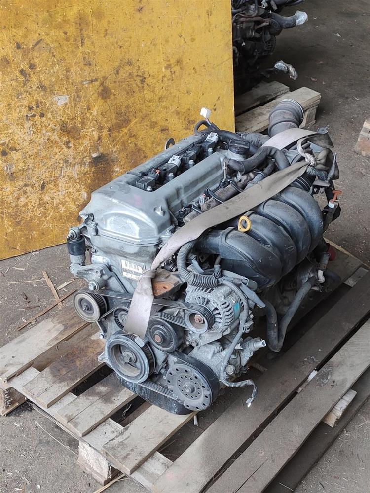 Двигатель Тойота Исис в Камышине 730331