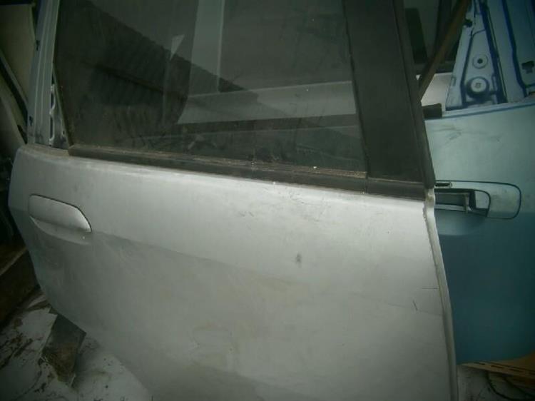 Дверь Хонда Фит в Камышине 76335